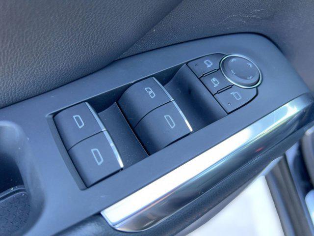 used 2025 Chevrolet Traverse car, priced at $52,999