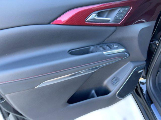 used 2025 Chevrolet Traverse car, priced at $52,999