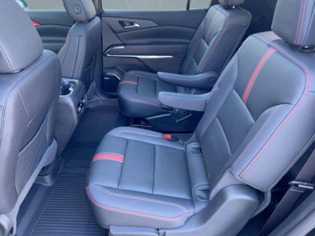 used 2025 Chevrolet Traverse car, priced at $52,999