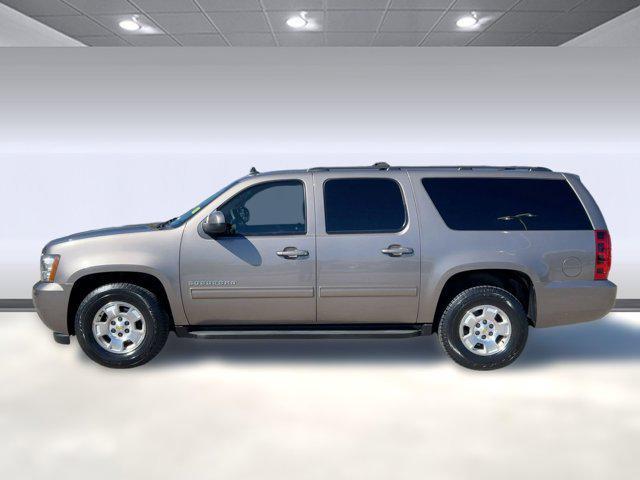 used 2012 Chevrolet Suburban car, priced at $11,999