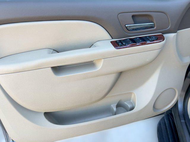 used 2012 Chevrolet Suburban car, priced at $11,999