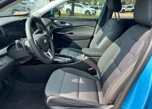 new 2025 Chevrolet Trax car, priced at $25,520