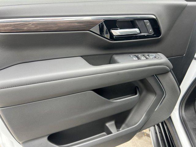 new 2025 Chevrolet Tahoe car, priced at $62,590