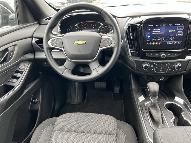 used 2023 Chevrolet Traverse car, priced at $31,596