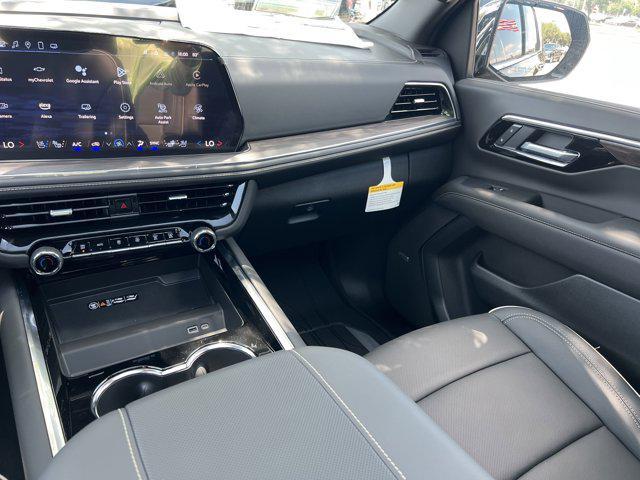 new 2025 Chevrolet Suburban car, priced at $76,560