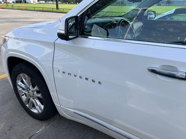 used 2020 Chevrolet Traverse car, priced at $30,999