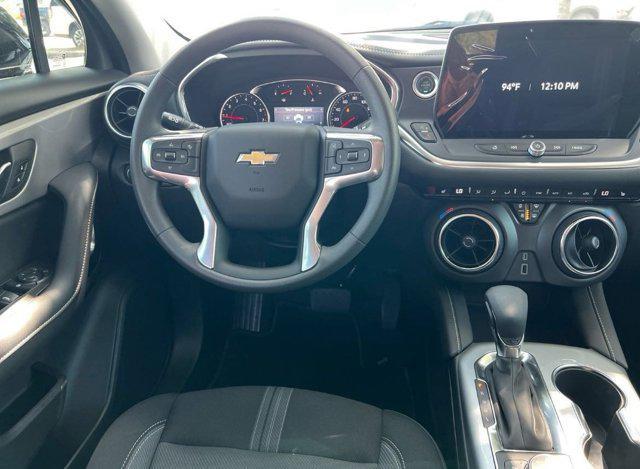 new 2025 Chevrolet Blazer car, priced at $31,340