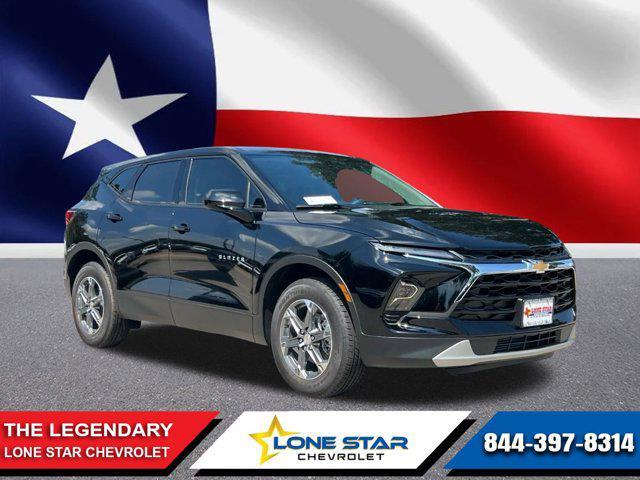 new 2025 Chevrolet Blazer car, priced at $31,340