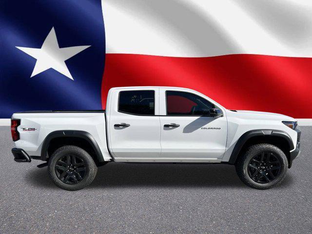 new 2025 Chevrolet Colorado car, priced at $44,595