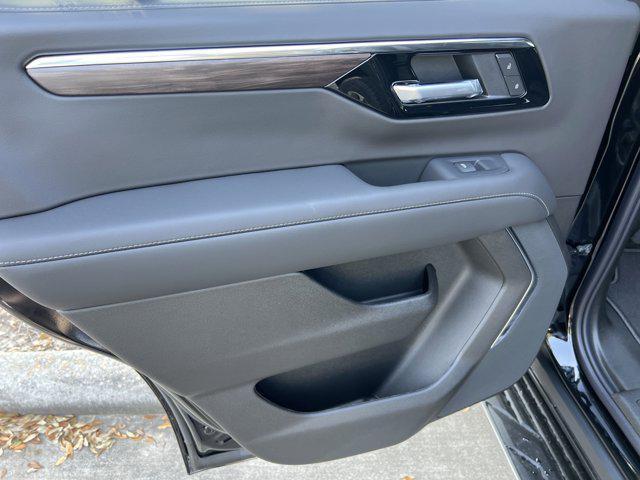 new 2025 Chevrolet Tahoe car, priced at $57,092