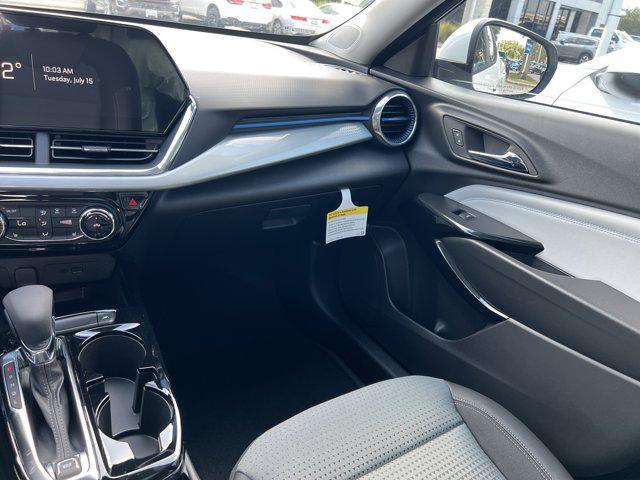 new 2025 Chevrolet Trax car, priced at $25,130