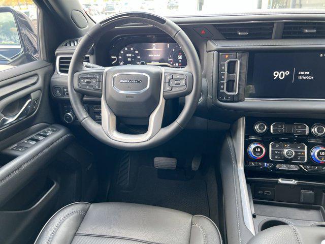 used 2023 GMC Yukon XL car, priced at $75,999