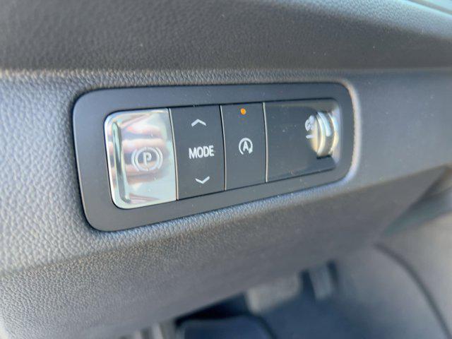 new 2026 Chevrolet Traverse car, priced at $42,311