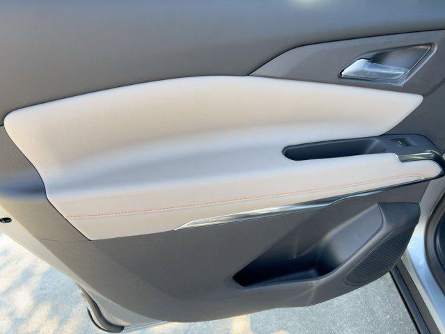 new 2026 Chevrolet Traverse car, priced at $42,311