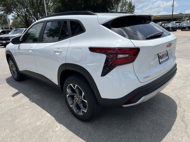 new 2025 Chevrolet Trax car, priced at $25,130