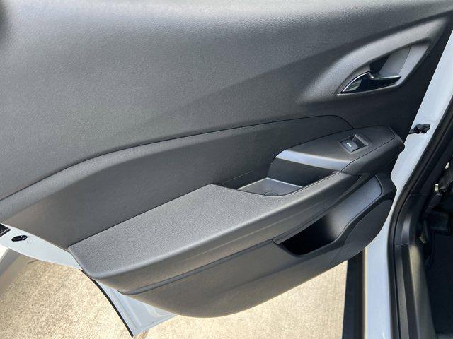 new 2025 Chevrolet Trax car, priced at $25,130