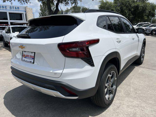 new 2025 Chevrolet Trax car, priced at $25,130