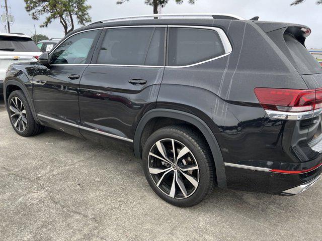 used 2024 Volkswagen Atlas car, priced at $43,999