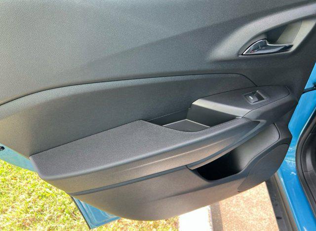 new 2025 Chevrolet Trax car, priced at $25,520