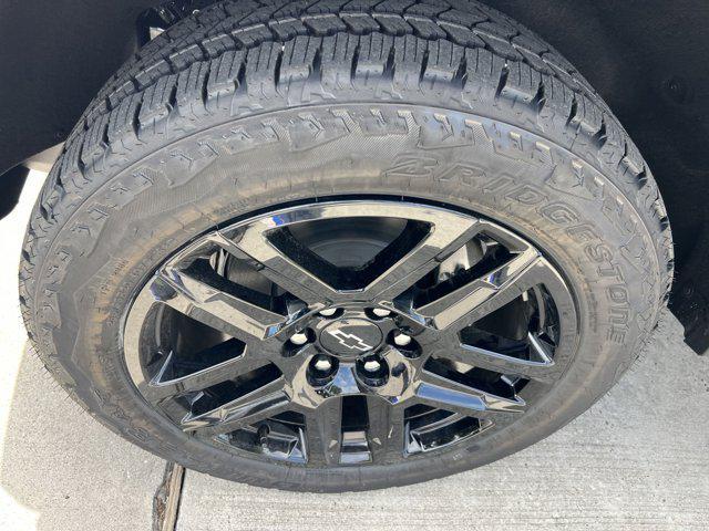 new 2025 Chevrolet Colorado car, priced at $46,300