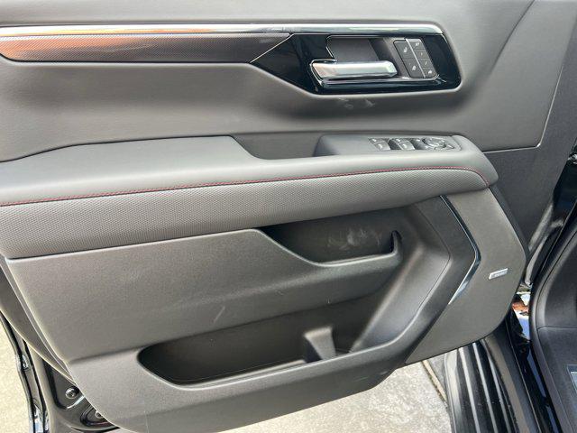 new 2025 Chevrolet Tahoe car, priced at $74,670