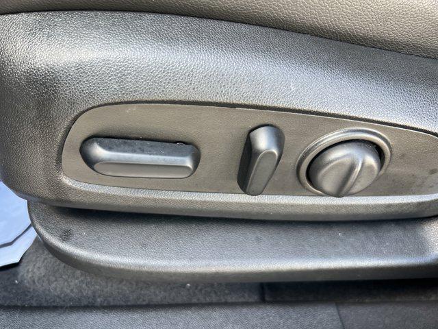 used 2022 Chevrolet Equinox car, priced at $19,699
