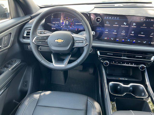 new 2026 Chevrolet Traverse car, priced at $43,311