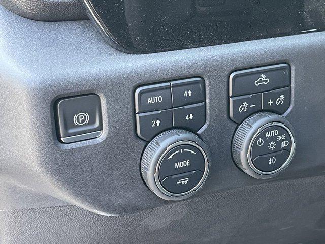new 2025 Chevrolet Silverado 1500 car, priced at $52,760