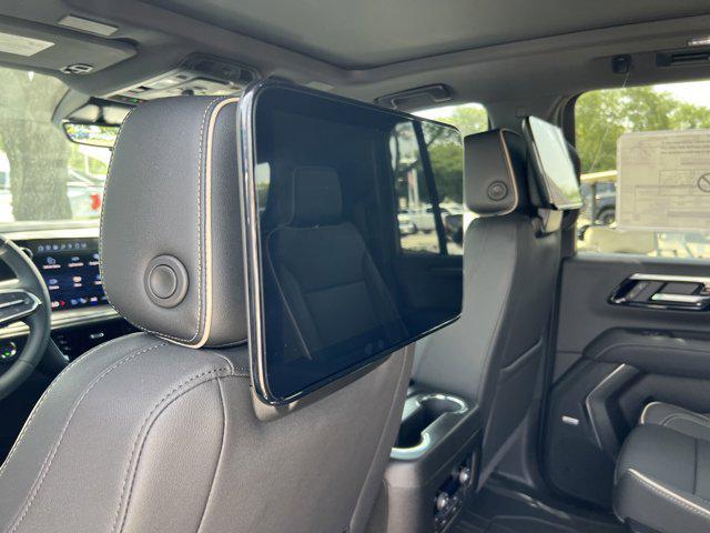 new 2025 Chevrolet Suburban car, priced at $86,000