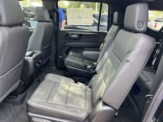 new 2025 Chevrolet Suburban car, priced at $73,120
