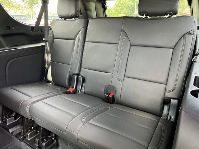 new 2025 Chevrolet Suburban car, priced at $73,120