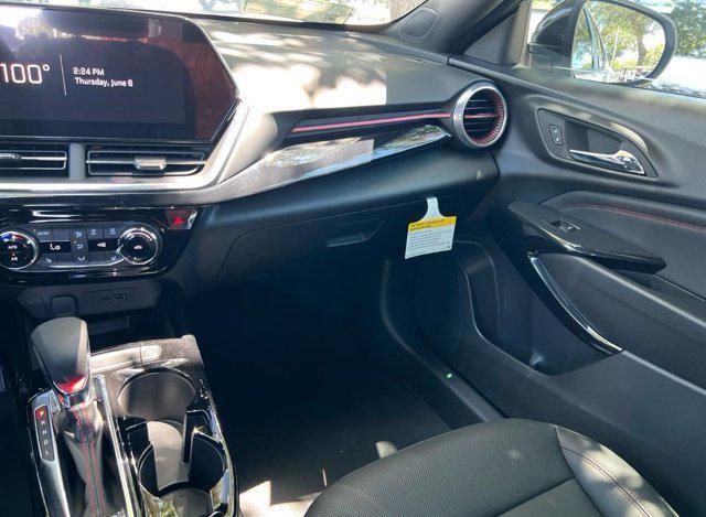 new 2025 Chevrolet Trax car, priced at $25,440