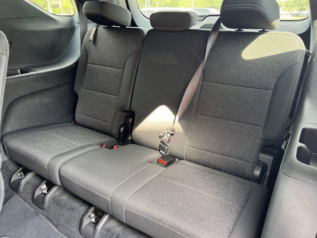 used 2025 Chevrolet Traverse car, priced at $40,999