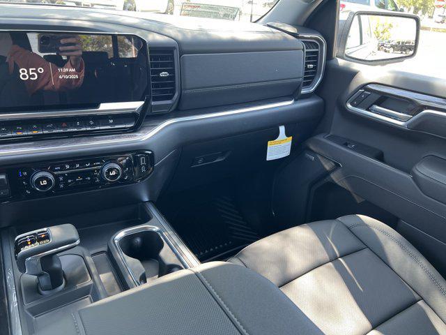 new 2025 Chevrolet Silverado 1500 car, priced at $63,430