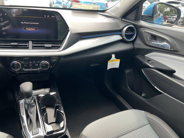 new 2025 Chevrolet Trax car, priced at $24,970