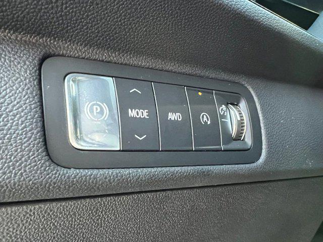 new 2026 Chevrolet Traverse car, priced at $51,611