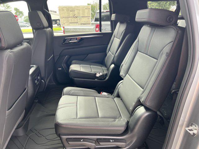 new 2025 Chevrolet Suburban car, priced at $78,260