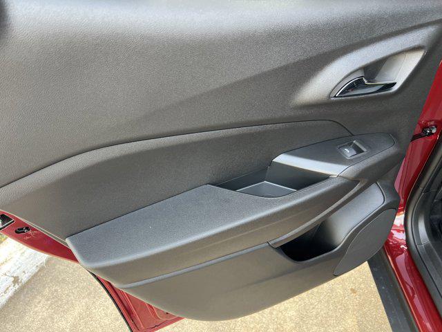 new 2025 Chevrolet Trax car, priced at $25,784