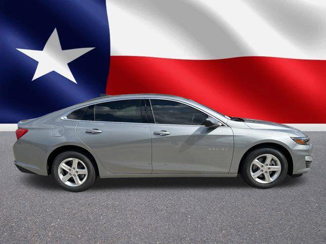 new 2025 Chevrolet Malibu car, priced at $26,245