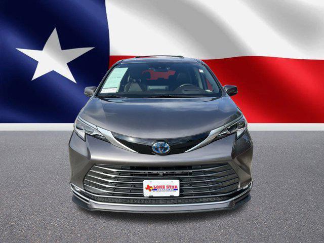 used 2021 Toyota Sienna car, priced at $38,598