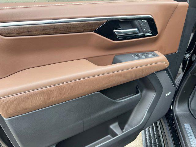 new 2025 Chevrolet Suburban car, priced at $86,731