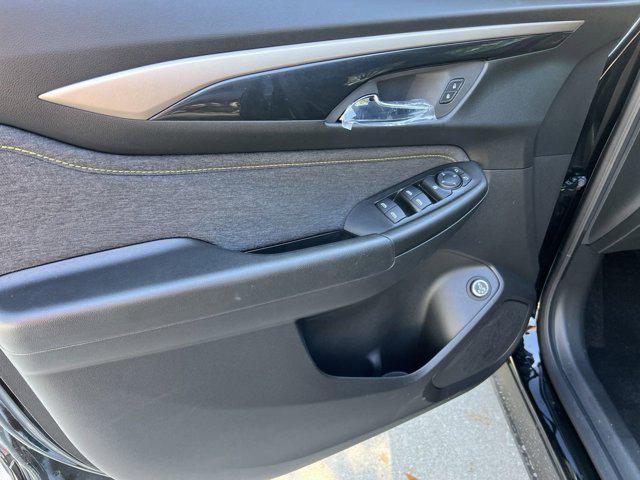 new 2025 Chevrolet TrailBlazer car, priced at $27,292