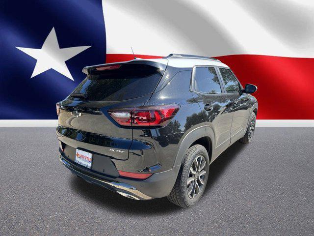 new 2025 Chevrolet TrailBlazer car, priced at $27,292