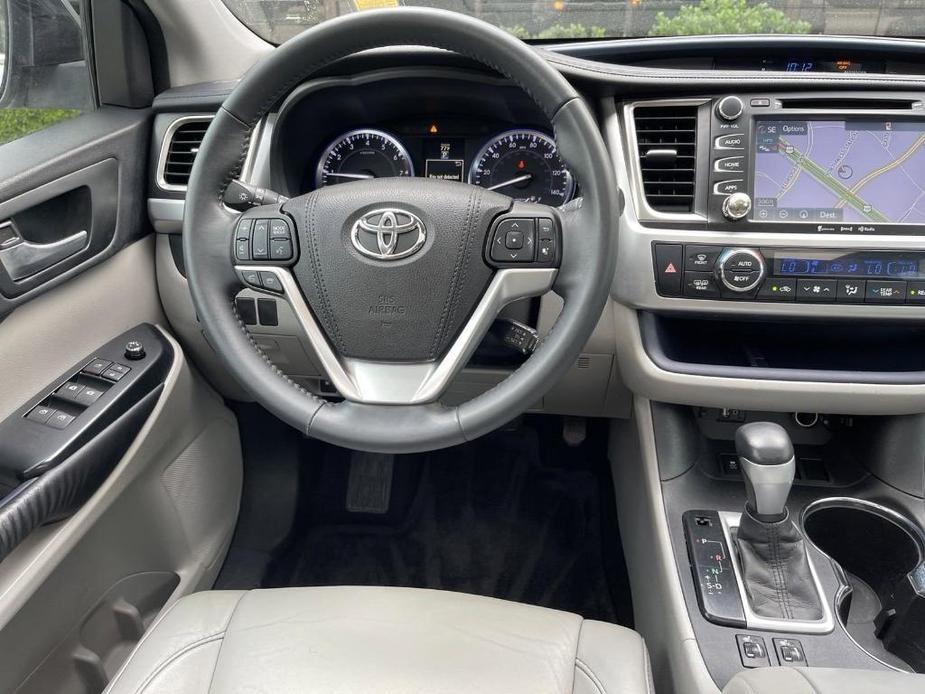 used 2016 Toyota Highlander car, priced at $13,997