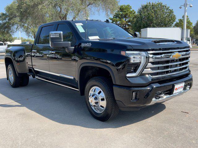 new 2026 Chevrolet Silverado 3500 car, priced at $92,424