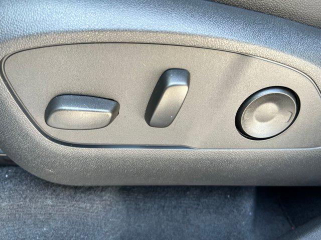 new 2026 Chevrolet Traverse car, priced at $52,011