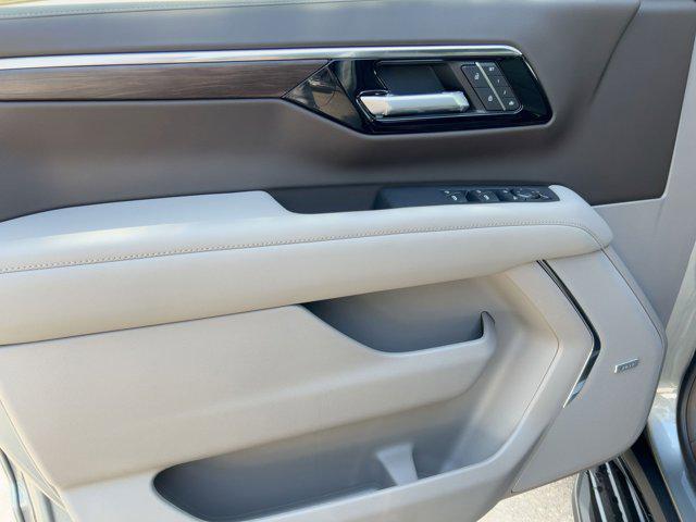new 2026 Chevrolet Suburban car, priced at $72,271