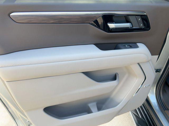 new 2026 Chevrolet Suburban car, priced at $72,271