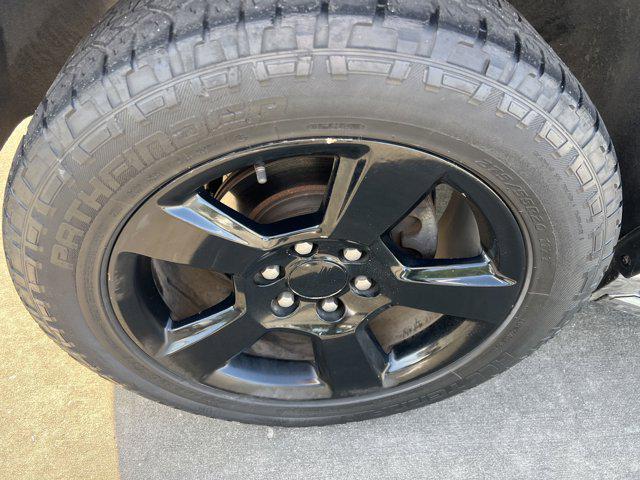 used 2015 Chevrolet Suburban car, priced at $19,998