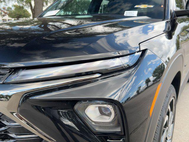 new 2026 Chevrolet TrailBlazer car, priced at $27,681